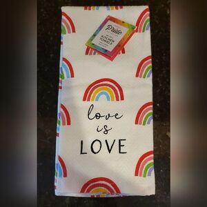Envogue Pride Collection Set of 2 Kitchen Towels Rainbows Love is Love New 18x28
